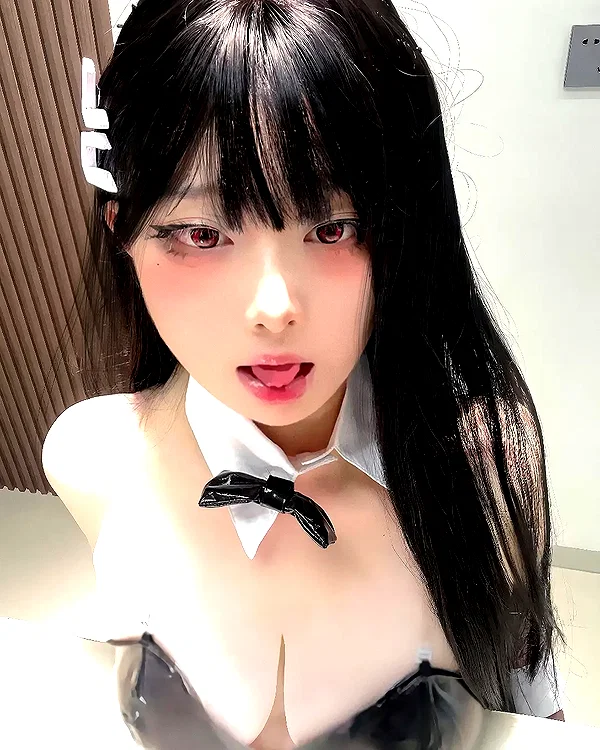 yingyinng_ instagram image archive image