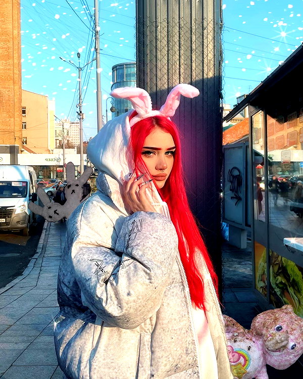 vik4au instagram image archive image