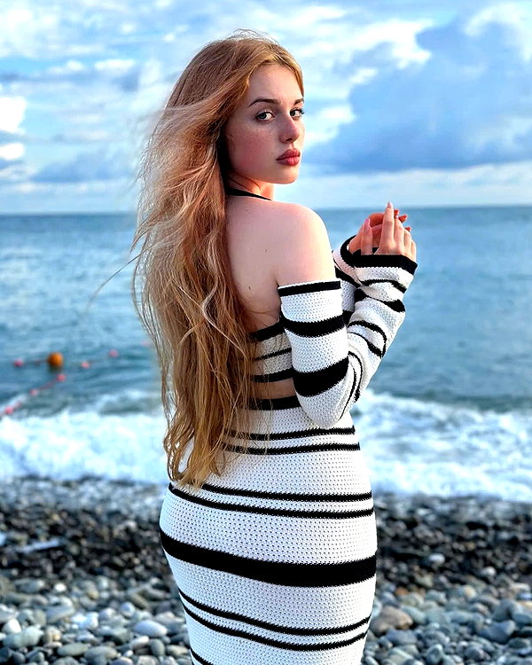lyhythuedoxinh instagram image archive image