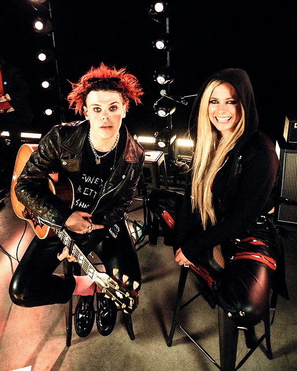 avrillavigne instagram image archive image