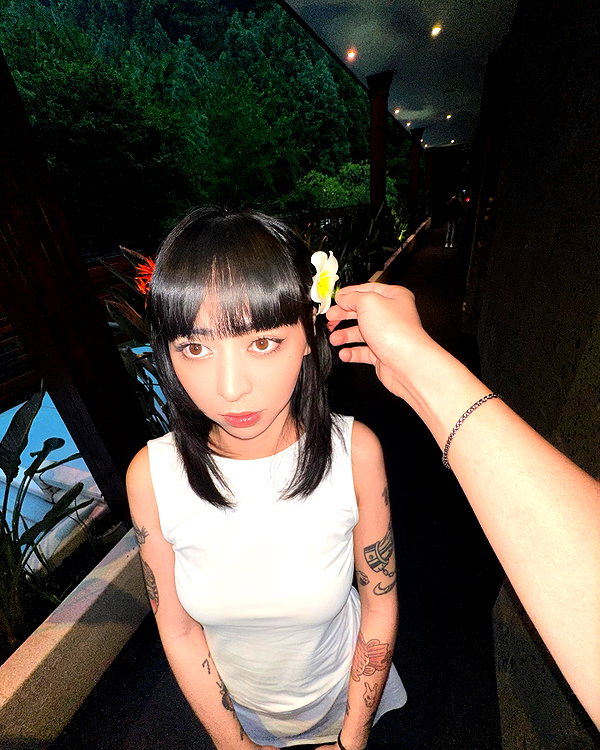 badthingalwaysg instagram image archive image