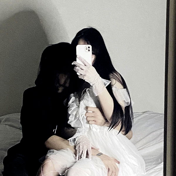 glowmoonshorty instagram image archive image