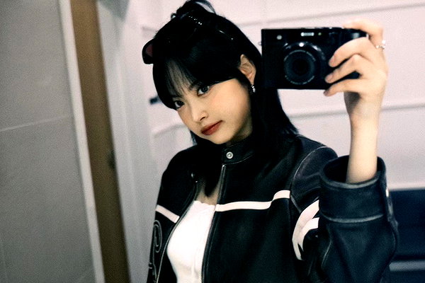 hhh.e_c.v instagram image archive image