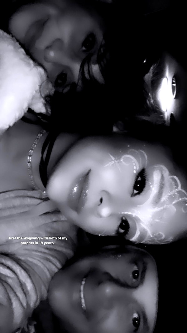 arianagrande instagram image archive image