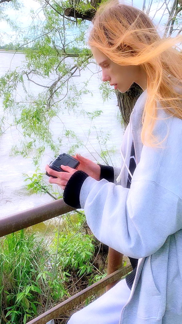 alisen.mari instagram image archive image