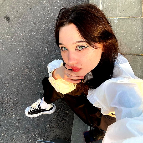 llofreaki instagram image archive image