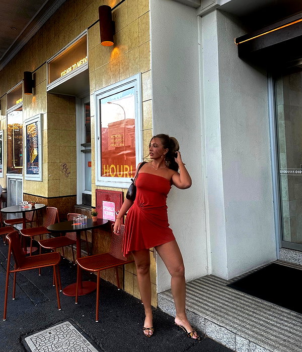 Archived image from @edenharper on Instagram