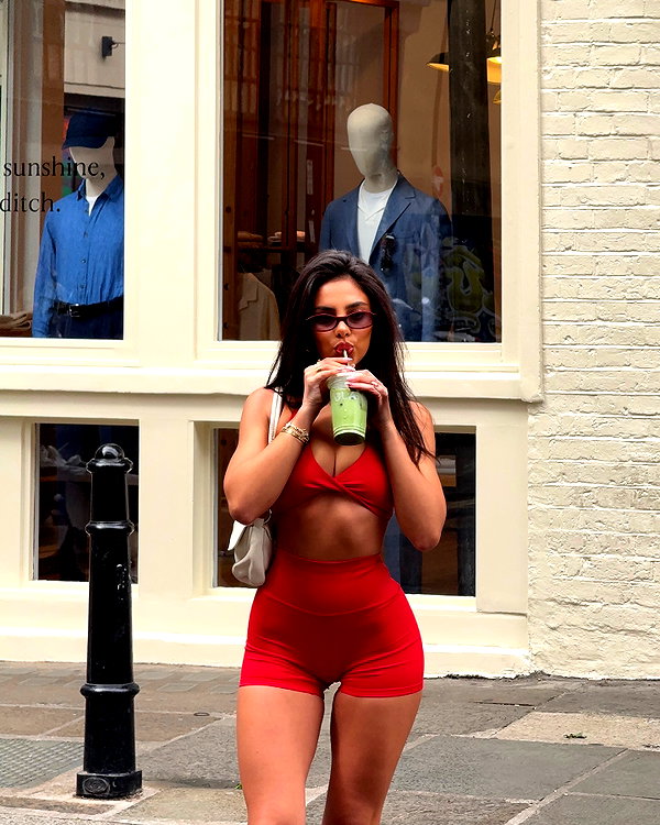 godbless_jess instagram image archive image