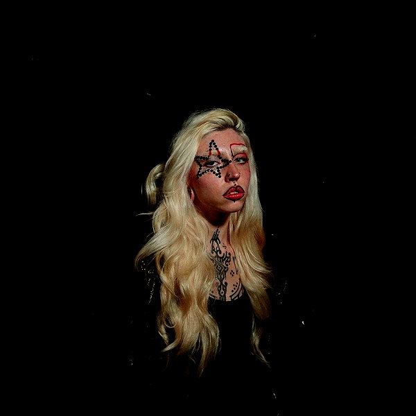 Archived image from @noyrll on Instagram