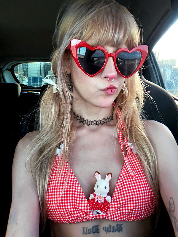 jadelaverne instagram image archive image