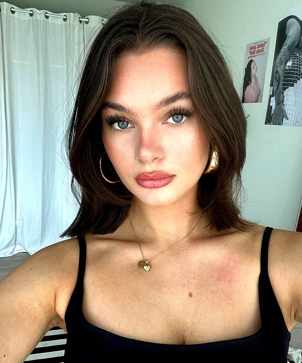 emmaaurora instagram image archive image