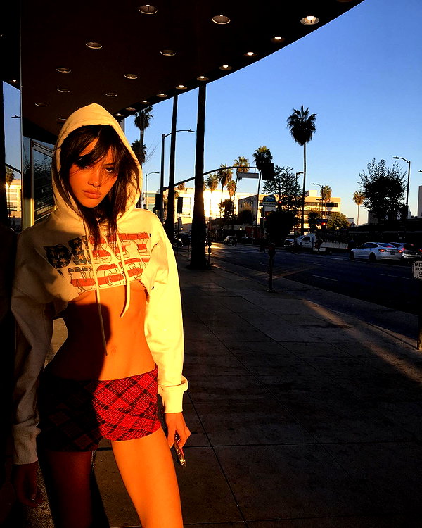 leonanaomii instagram image archive image