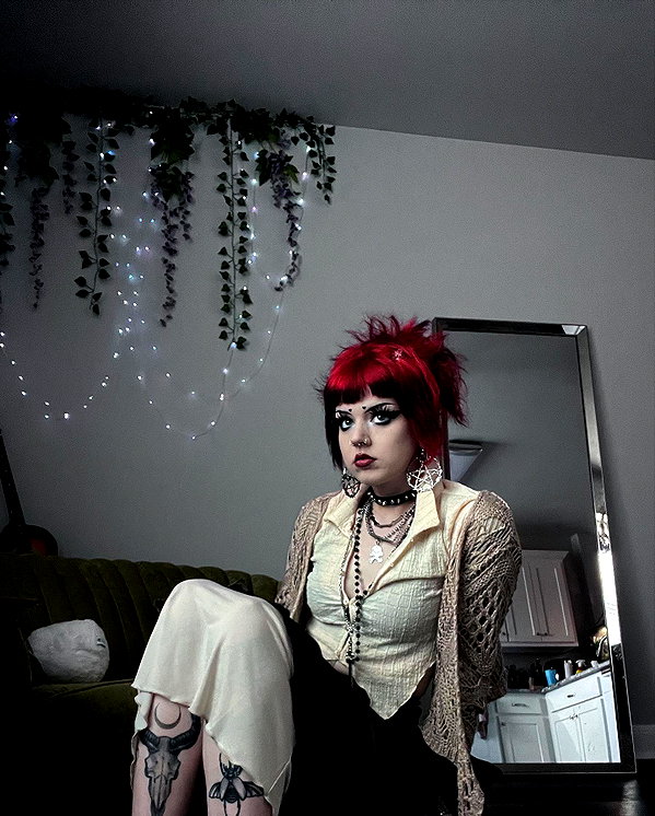yeahimcaroline instagram image archive image