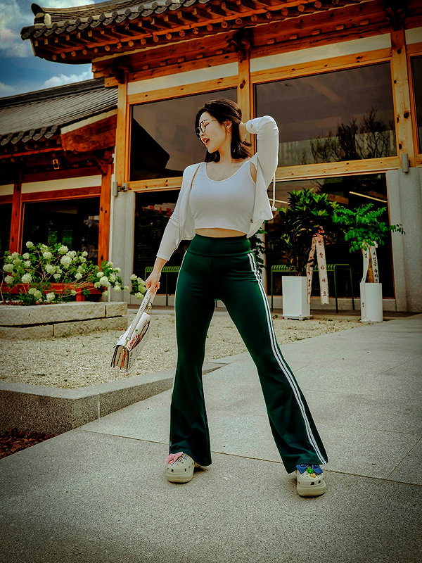 norajoy_official instagram image archive image