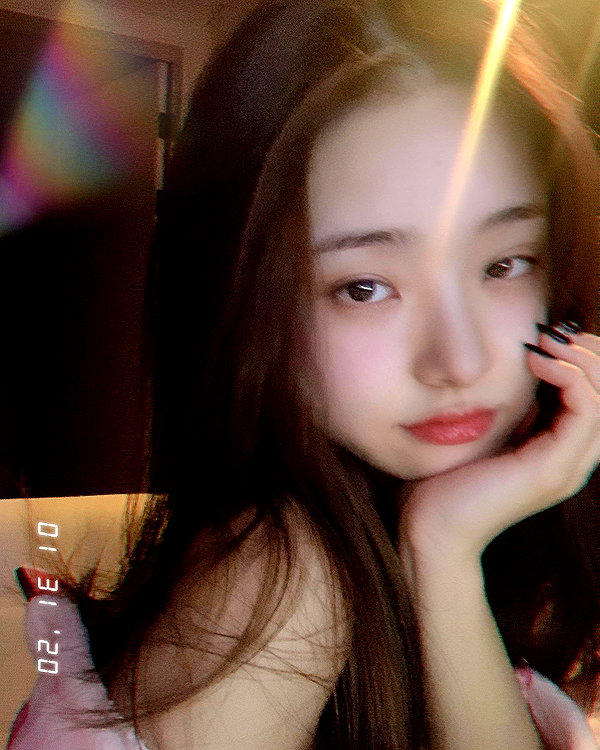 dear.zia instagram image archive image