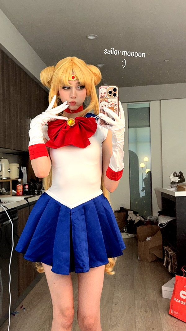 duckie.cos instagram image archive image
