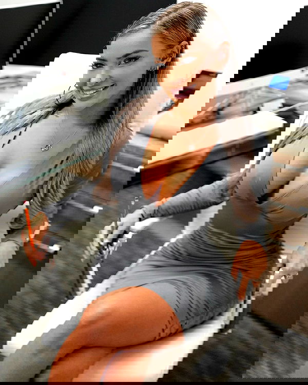 itshayleydavies itshayleydavies archive image