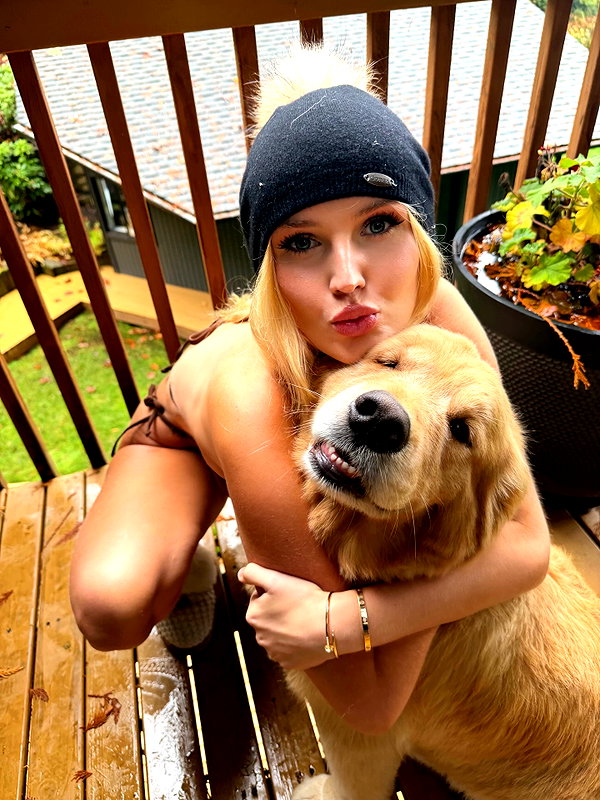 allie_dunn instagram image archive image