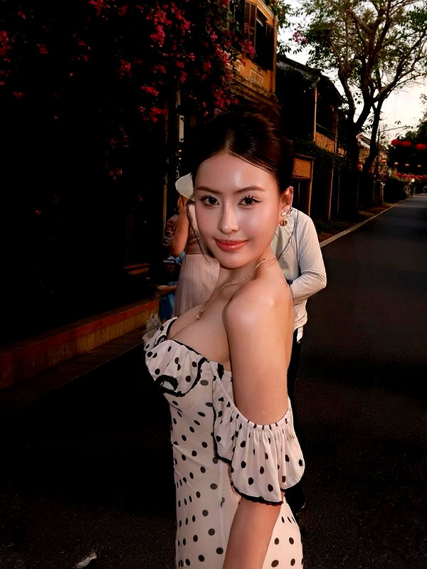 lyhythuedoxinh instagram image archive image