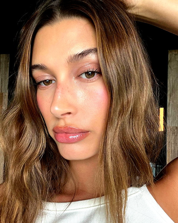 haileybieber instagram image archive image