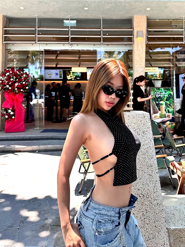 lyhythuedoxinh instagram image archive image
