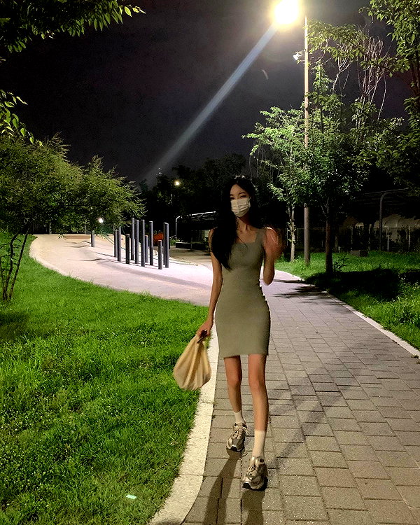 daxbin instagram image archive image
