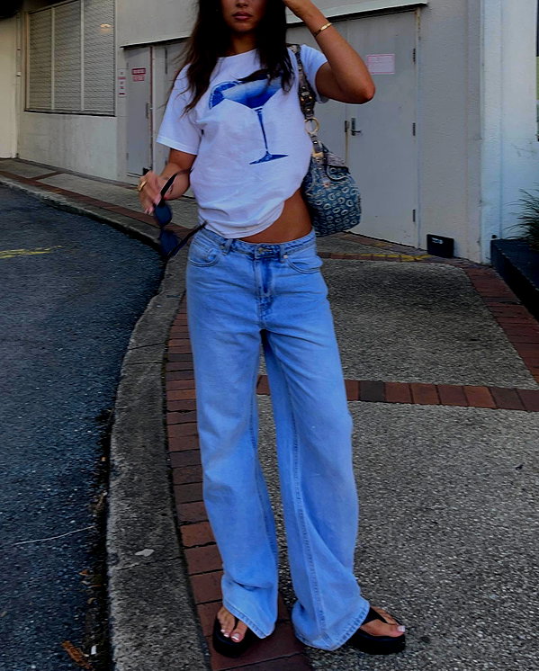 oliviaphillipps instagram image archive image