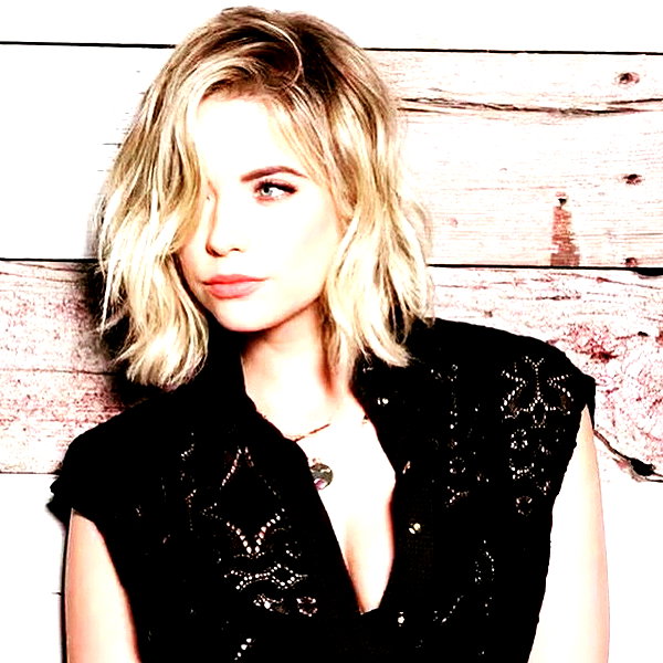ashleybenson instagram image archive image