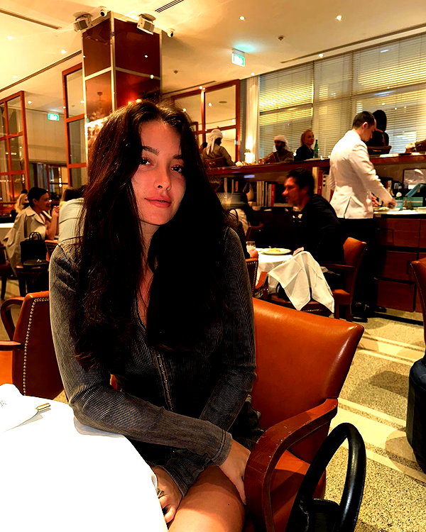 veroni22ka instagram image archive image