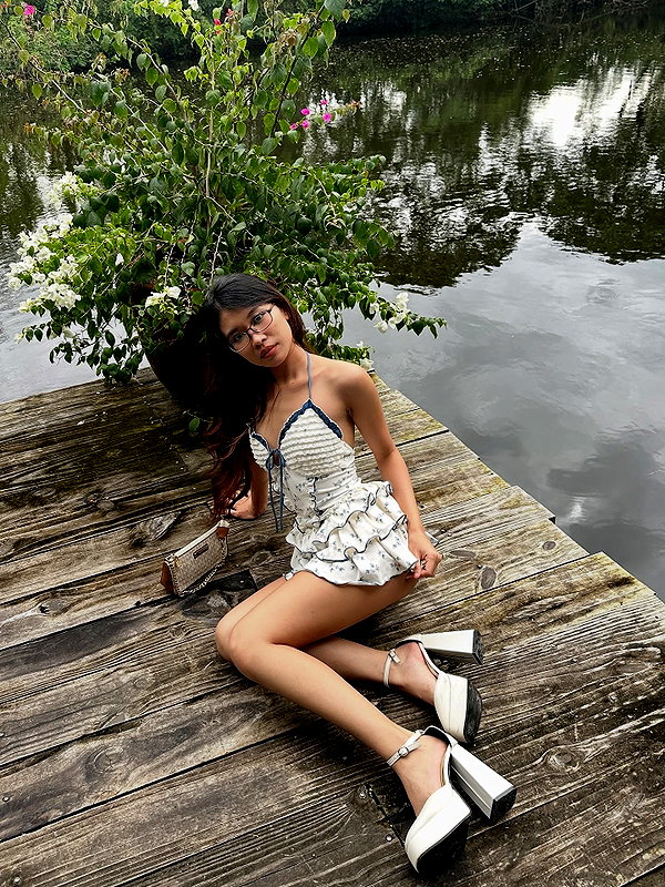 _nei.ko instagram image archive image