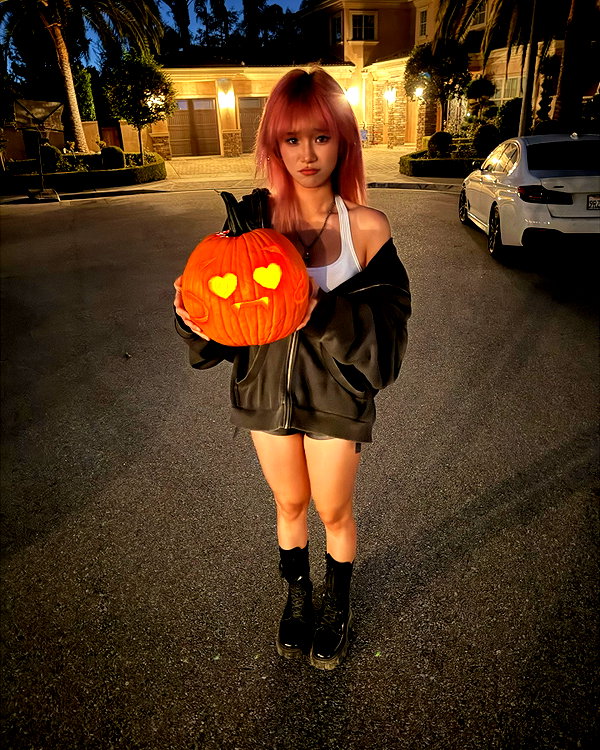 shulunc instagram image archive image
