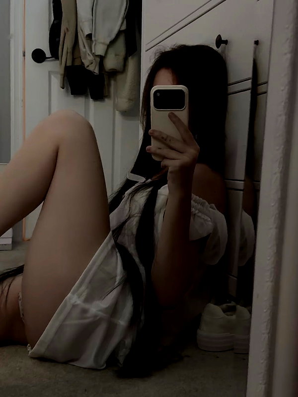emeurie instagram image archive image