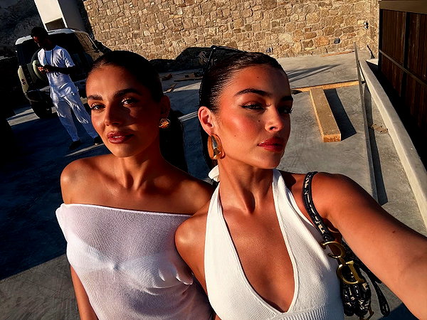 oliviaphillipps instagram image archive image