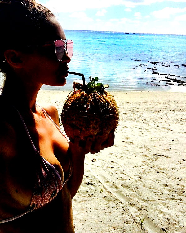 gigihadid instagram image archive image