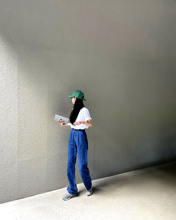 daxbin instagram image archive image