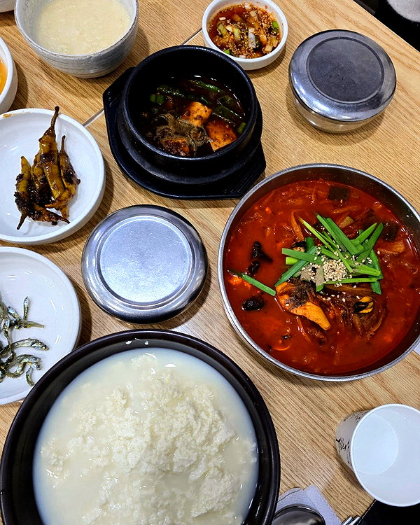 zuhazana instagram image archive image