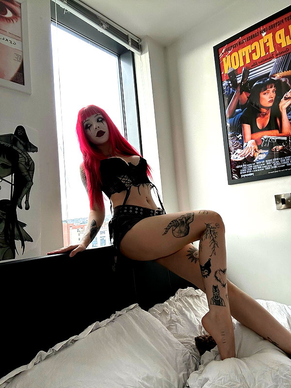 Archived image from @antijuls on Instagram