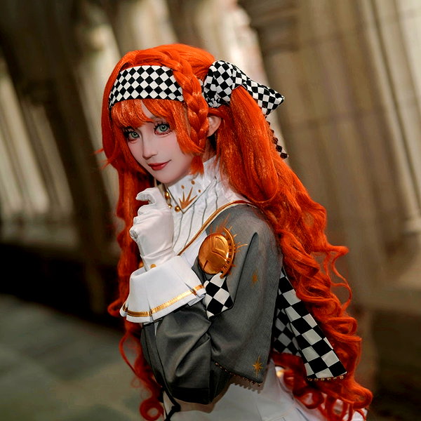 miee_cos instagram image archive image