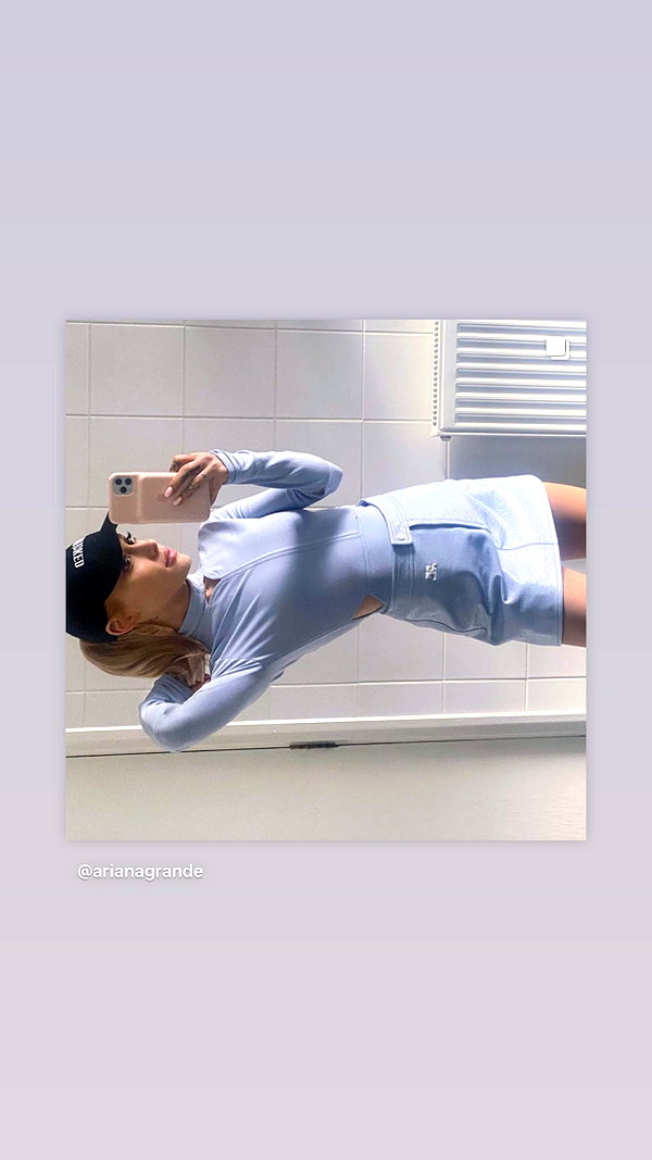 arianagrande instagram image archive image
