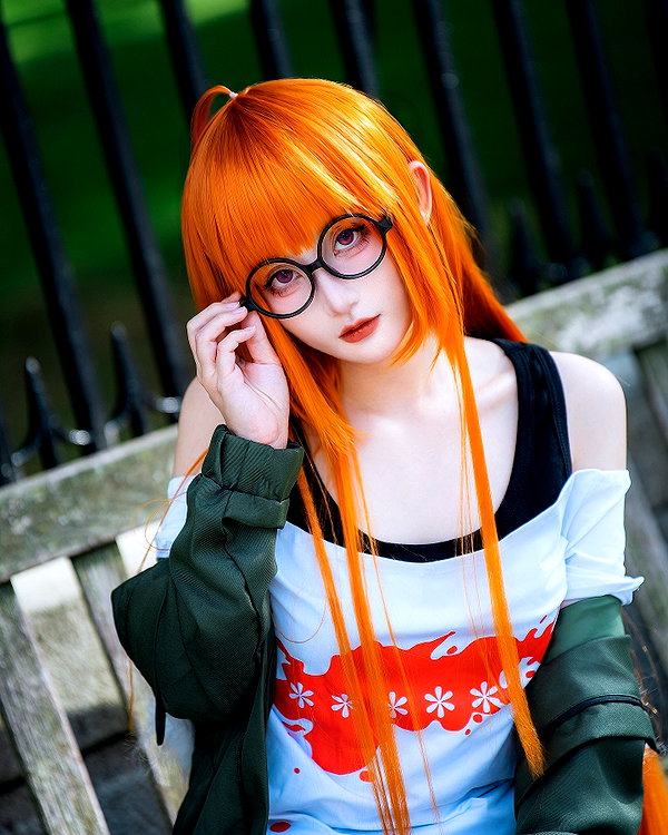 miee_cos instagram image archive image