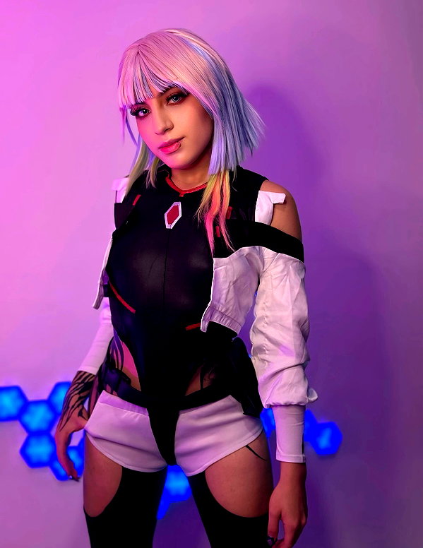 cyber_zoe_ instagram image archive image