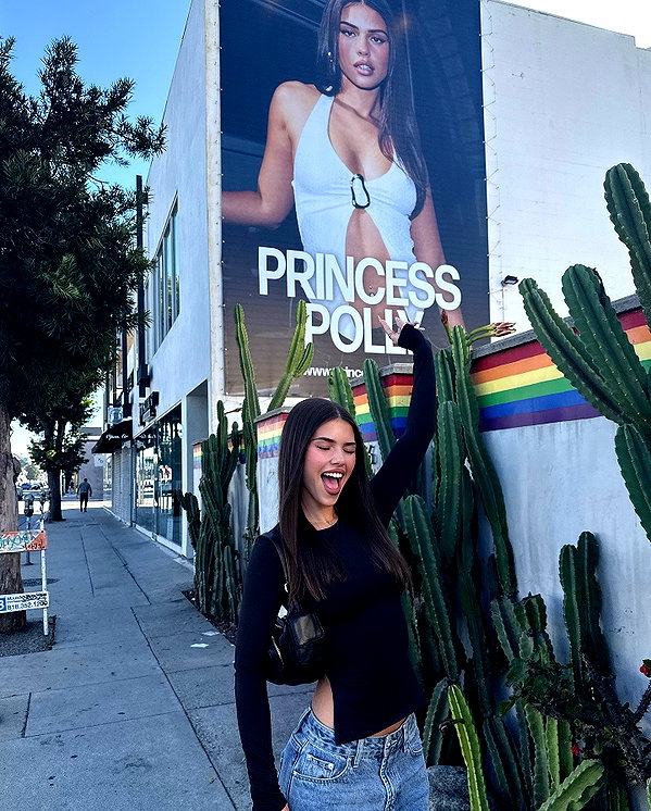 leahhalton instagram image archive image
