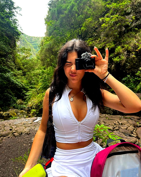vanessa.rhd instagram image archive image