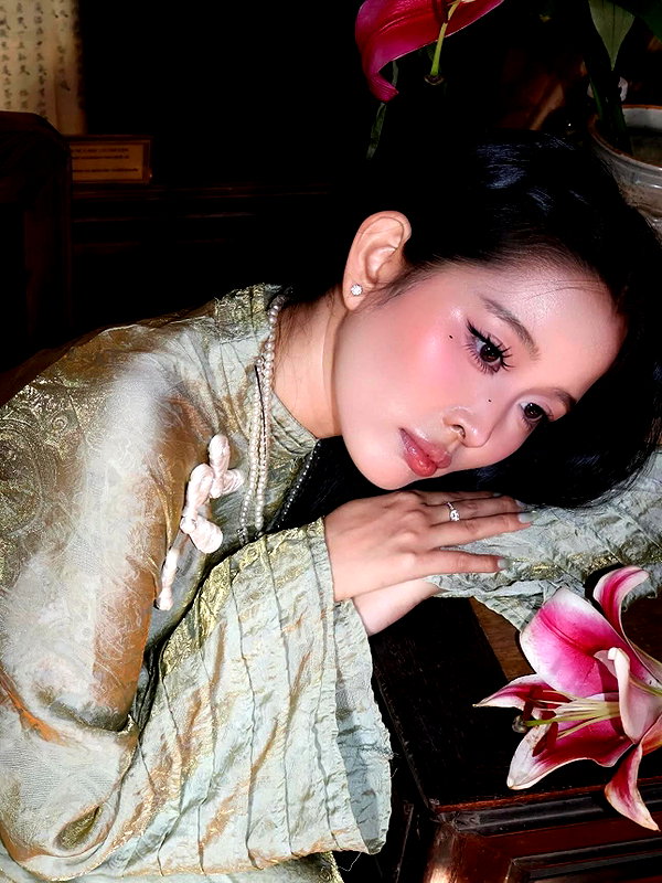 lyhythuedoxinh instagram image archive image
