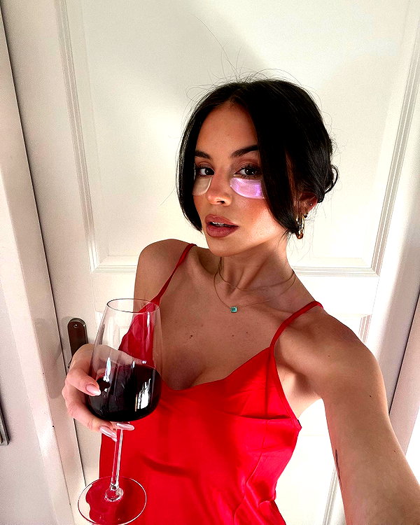 zoeliss instagram image archive image