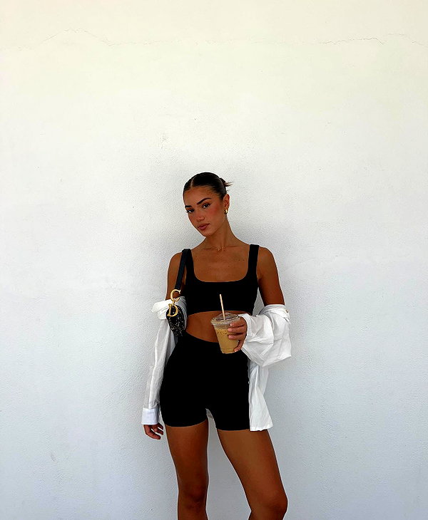 dekota_thompson instagram image archive image