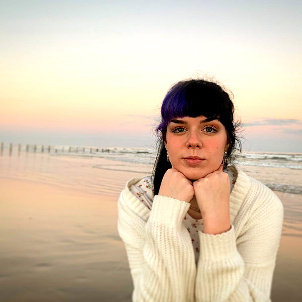 yeahimcaroline instagram image archive image