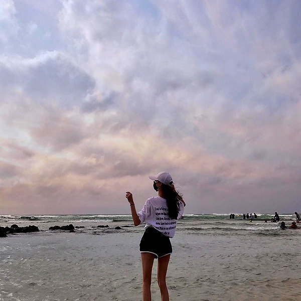 daxbin instagram image archive image