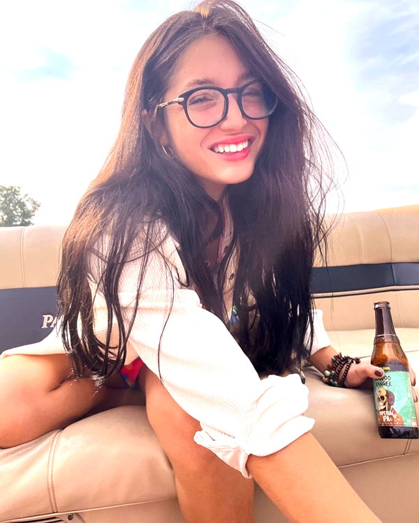daniellebarnaa instagram image archive image