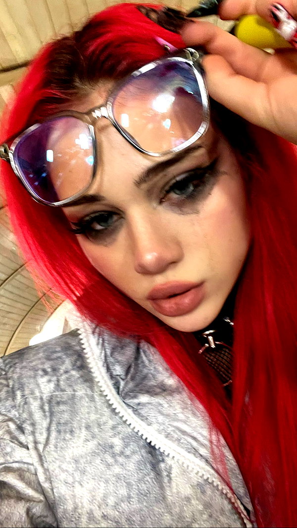 vik4au instagram image archive image